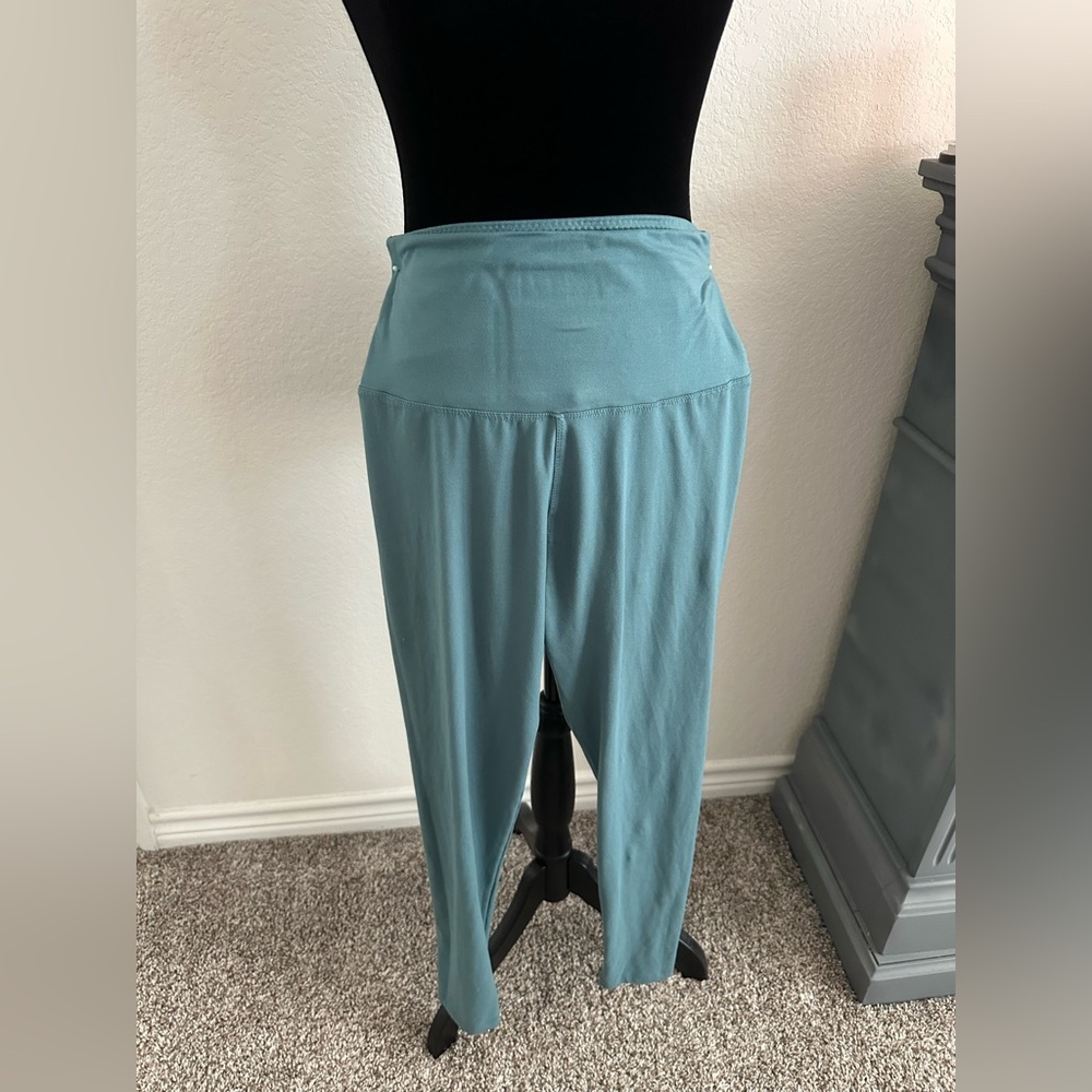 Teal High-Waisted leggings